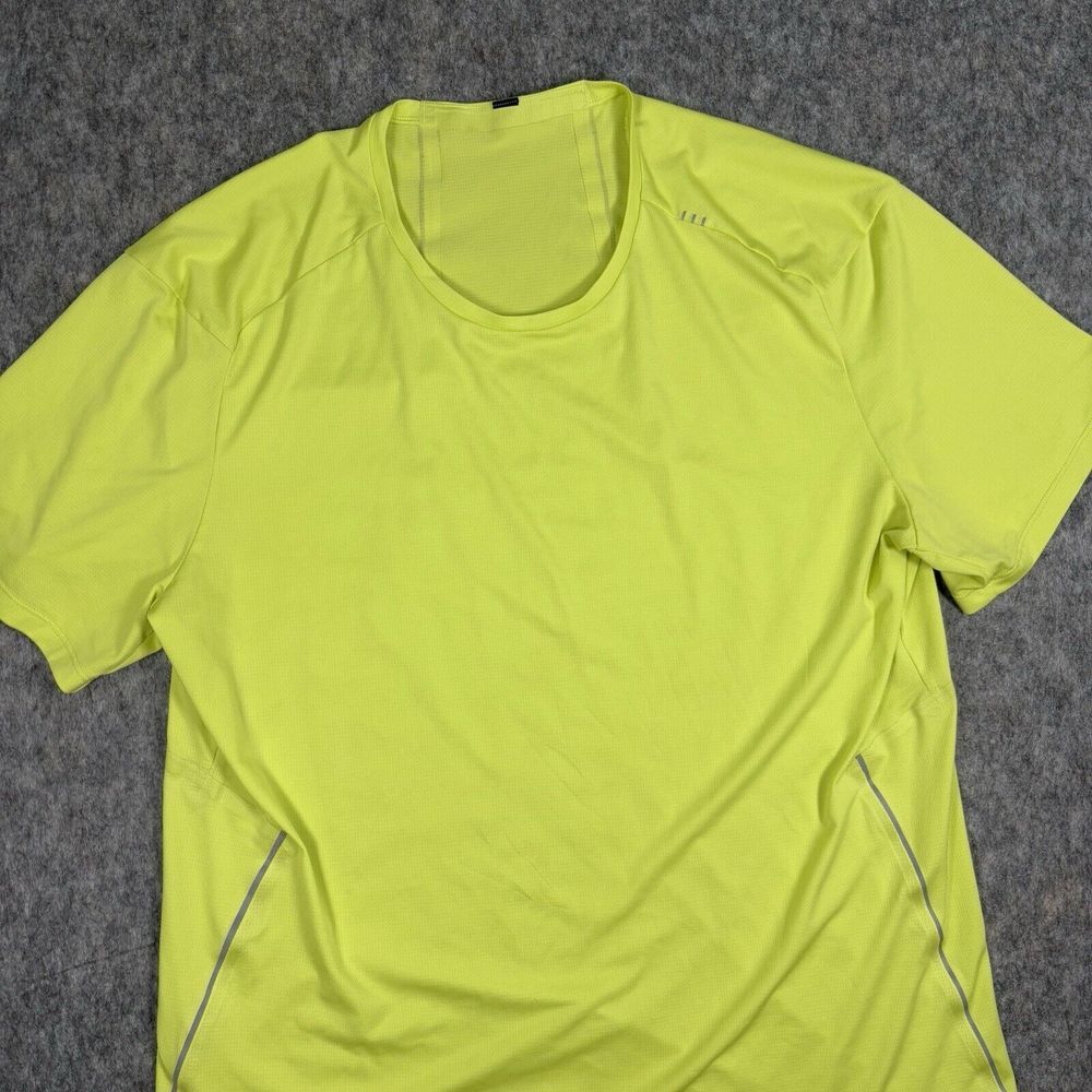 Lululemon Shirt Mens Large Fast Free Short Sleeve T-Shirt Neon Yellow Hi Vis Run - Picture 2 of 6